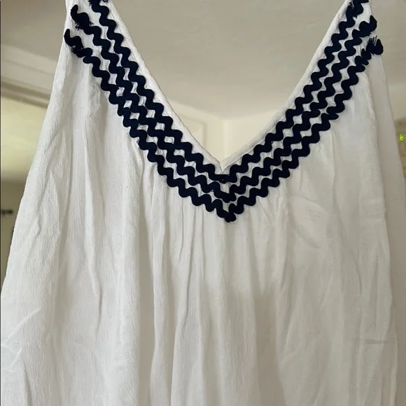 9Seed Dress - Picture 2 of 5